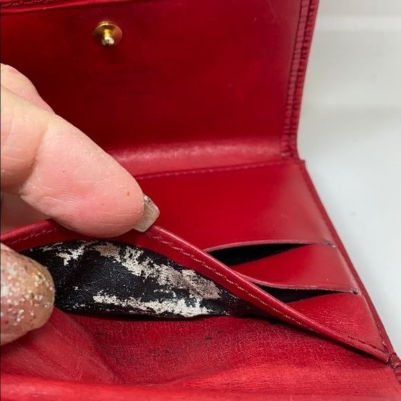 Louis Vuitton Epi Compact Wallet - Picture 9 of 13